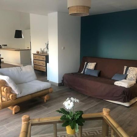 Logement De Plain-Pied Avec Jardin, Terrasse Gurgy Extérieur photo