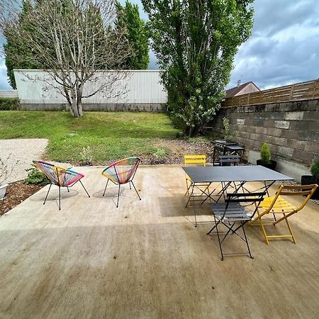 Logement De Plain-Pied Avec Jardin, Terrasse Gurgy Extérieur photo